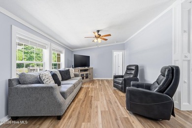 Better than new Modern Oasis on 1+ Acre in Hampstead & No HOA in - photo 12