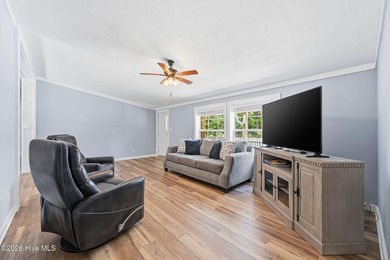 Better than new Modern Oasis on 1+ Acre in Hampstead & No HOA in - photo 13