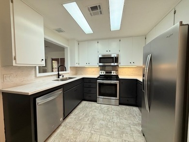 I've gone thru a recent Makeover! All new paint, fans, fixtures - photo 17