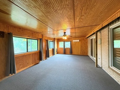 I've gone thru a recent Makeover! All new paint, fans, fixtures - photo 39