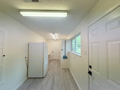 I've gone thru a recent Makeover! All new paint, fans, fixtures - photo 45
