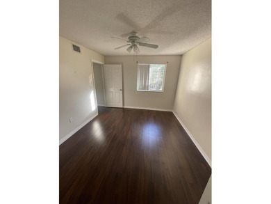 Welcome to your three-bedroom, two-bathroom waterfront - photo 1