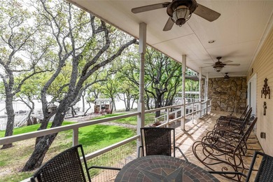 Deep-watered, fully-furnished lakefront home - including boat - photo 15