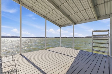Deep-watered, fully-furnished lakefront home - including boat - photo 21
