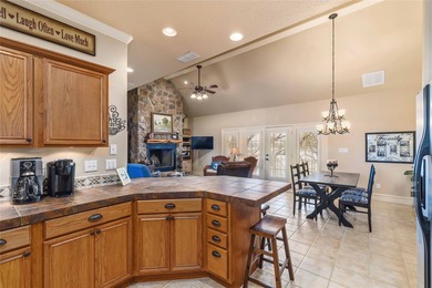 Deep-watered, fully-furnished lakefront home - including boat - photo 27