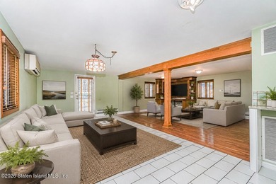 Exceptional Value in Lower Todt Hill! Welcome to this - photo 30
