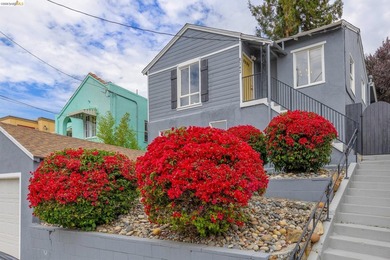 Oakland Hills Split-Level with Bonus Space Some houses are - photo 2