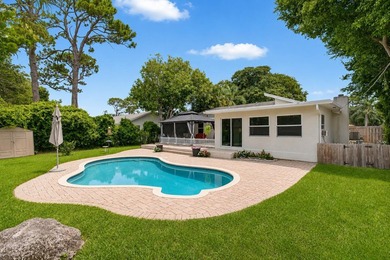 Beautifully maintained 3-bedroom, 2-bath home situated on an - photo 2