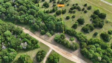Off Water Lot! No HOA, Minimum Restrictions at RC Lake! - photo 13