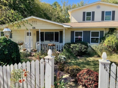 Lake Hamilton Home For Sale in Hot Springs Arkansas