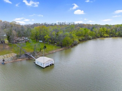 Lake Home For Sale in Sugar Tree, Tennessee