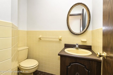 Welcome to 14 Martin Avenue! This spacious detached two-family - photo 13
