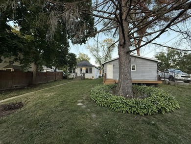 LAKEFRONT HOME, GUEST HOUSE, PRIVATE DOCK! LAKEFRONT HOME, GUEST - photo 21