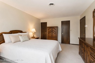 Welcome to 14 Martin Avenue! This spacious detached two-family - photo 26