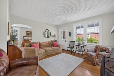 This adorable 1,614 sf home features 3 bedrooms (loft could be - photo 5