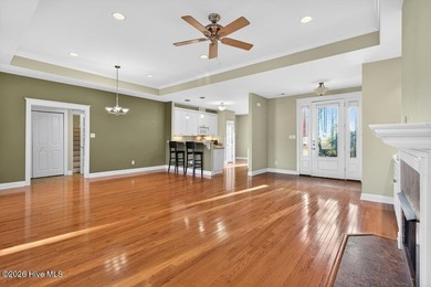 Upgraded Premium 1 Yr Home Warranty Included! You'll love coming - photo 6