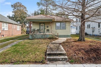 Lake Pontchartrain Home For Sale in New Orleans Louisiana