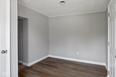 Move-in ready 3BR/1BA ranch in quiet Franklin Township