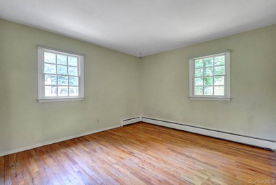 Welcome to this beautifully maintained cedar and brick-sided - photo 25