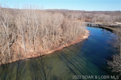 Lake of the Ozarks Commercial Sale Pending in Versailles Missouri