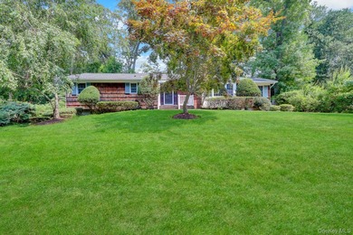 Welcome to this beautifully maintained cedar and brick-sided - photo 33