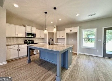 Located near Lake Harding - photo 3