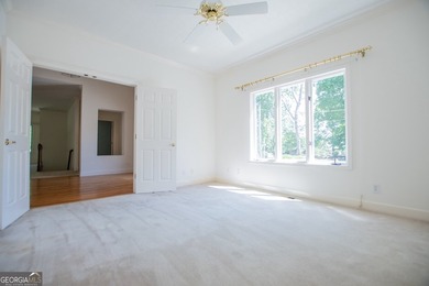 Welcome to this beautifully maintained four-sided brick ranch - photo 9