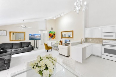 Spacious 3-bedroom, 2-bath villa featuring soaring vaulted - photo 10