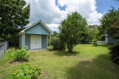 Motivated military family is looking to sell this charming home - photo 13