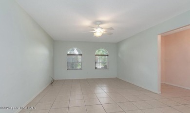 On Mallards Landing Golf Course, but no HOA fees! This charming - photo 15