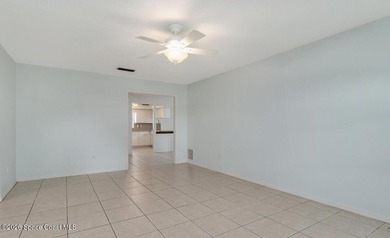 On Mallards Landing Golf Course, but no HOA fees! This charming - photo 16