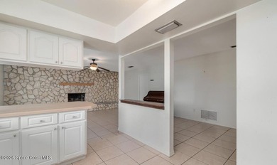 On Mallards Landing Golf Course, but no HOA fees! This charming - photo 21
