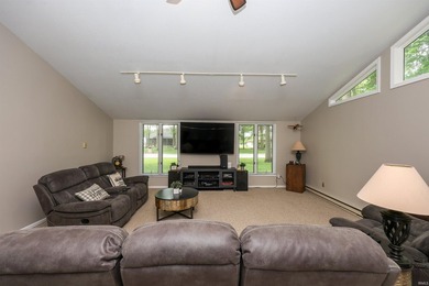 This is a fantastic find! This well maintained 2 story, 4 bdrm - photo 23