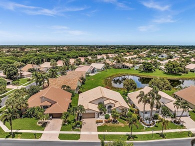 Gorgeous 3BR/2.5BA Mediterranean with panoramic full lake views - photo 3
