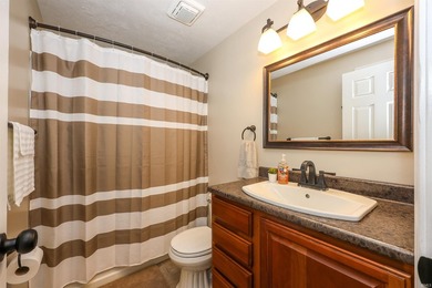 This is a fantastic find! This well maintained 2 story, 4 bdrm - photo 30