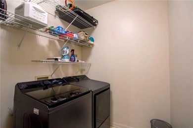 Motivated military family is looking to sell this charming home - photo 35