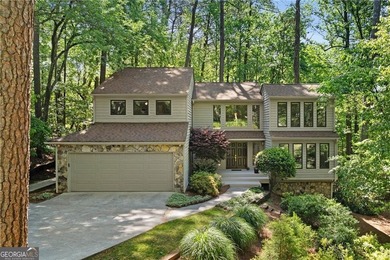 Private nature retreat home with a finished terrace level - photo 1