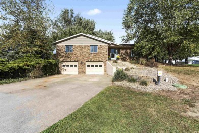 Lake Home For Sale in Warsaw, Indiana
