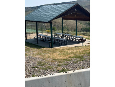 Beautiful views everywhere you look. Private, gated community - photo 4