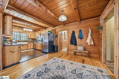 Unique ranch-style family home with 4 bedrooms, 2 full bathrooms - photo 11