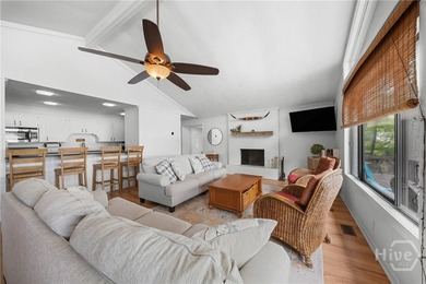 Welcome to Sunset Cove, a stunning 3 bedroom, 3 bath lakefront - photo 15