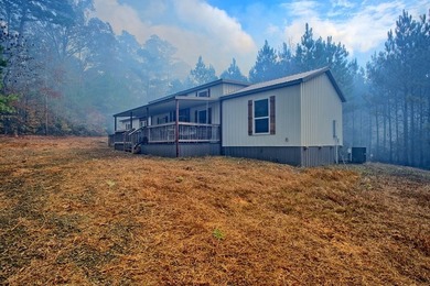 Discover one of the most unique ranch properties in Deep East - photo 18
