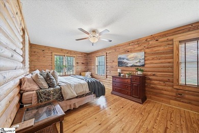 Unique ranch-style family home with 4 bedrooms, 2 full bathrooms - photo 21