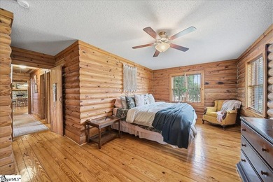 Unique ranch-style family home with 4 bedrooms, 2 full bathrooms - photo 22