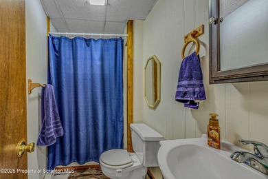 Hemlock Farms charmer nestled in the woods but accessible to - photo 23