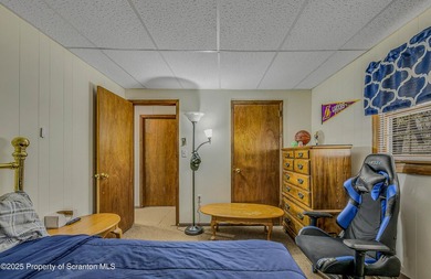 Hemlock Farms charmer nestled in the woods but accessible to - photo 25