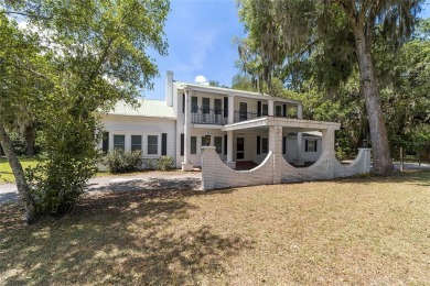 Myrtle Lake Home For Sale in Fruitland Park Florida