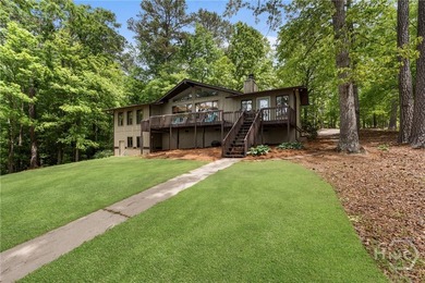 Welcome to Sunset Cove, a stunning 3 bedroom, 3 bath lakefront - photo 32