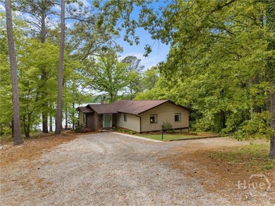 Welcome to Sunset Cove, a stunning 3 bedroom, 3 bath lakefront - photo 34