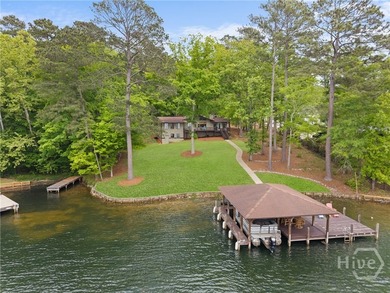Welcome to Sunset Cove, a stunning 3 bedroom, 3 bath lakefront - photo 38